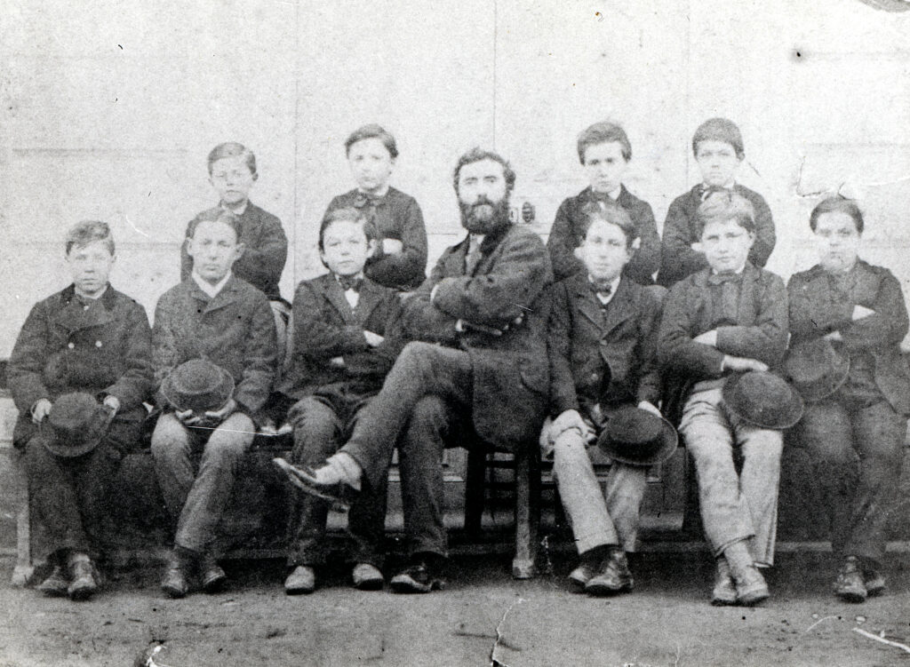 1872 Ecole public de Garçons